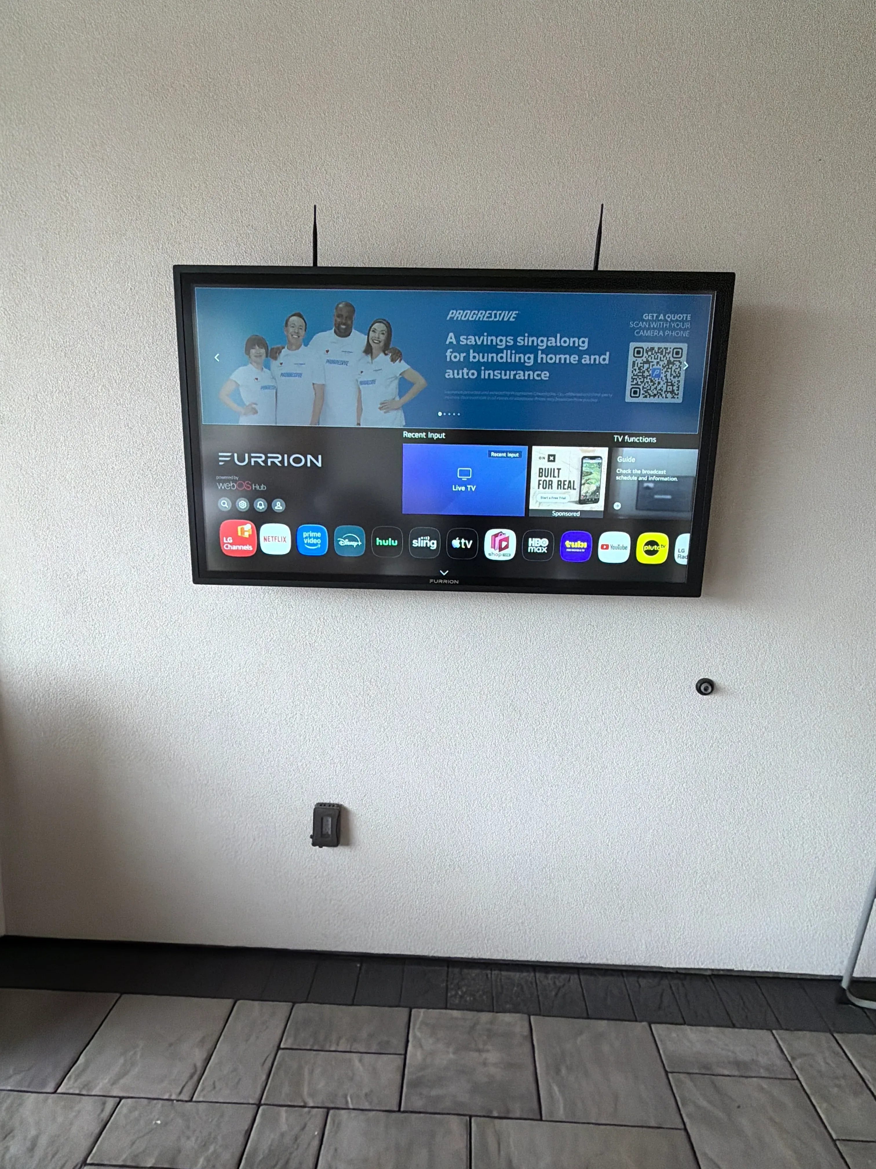 TV mounting in Eagle